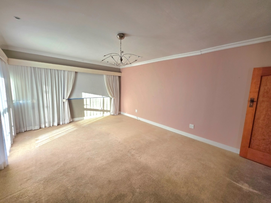 4 Bedroom Property for Sale in Eureka Free State